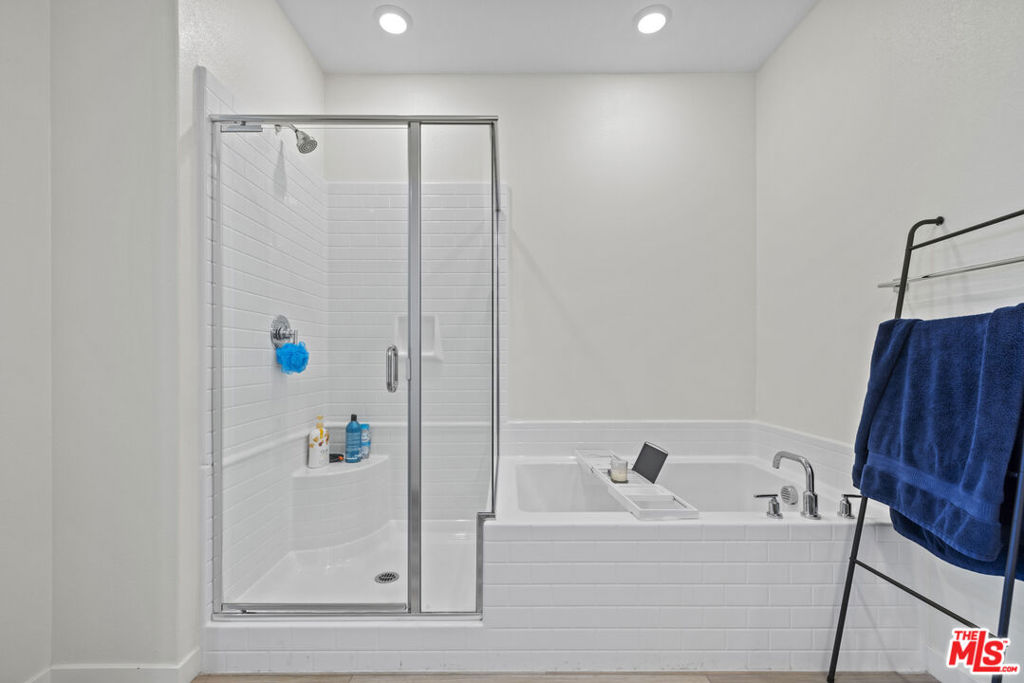 27109 Valley Oak Place Property Photo 17