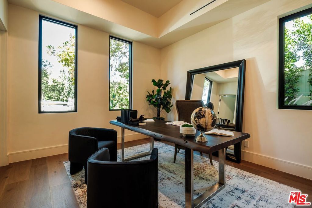 18100 Karen Drive Property Photo 34