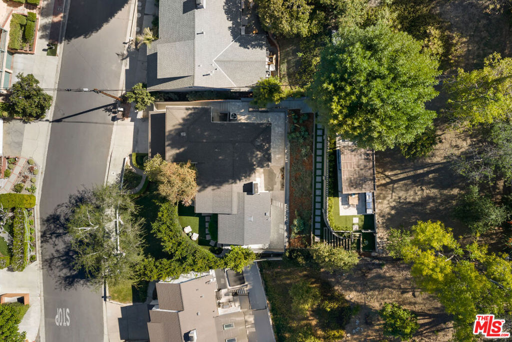 11704 Sunshine Terrace Property Photo 25