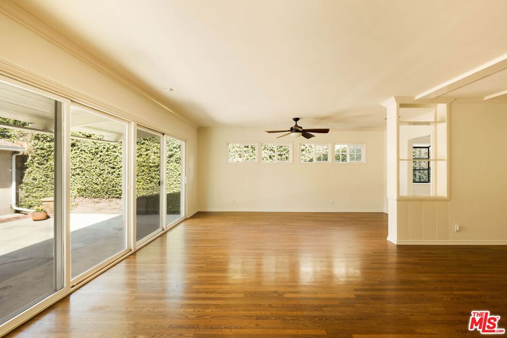 5863 Alcove Avenue Property Photo 6