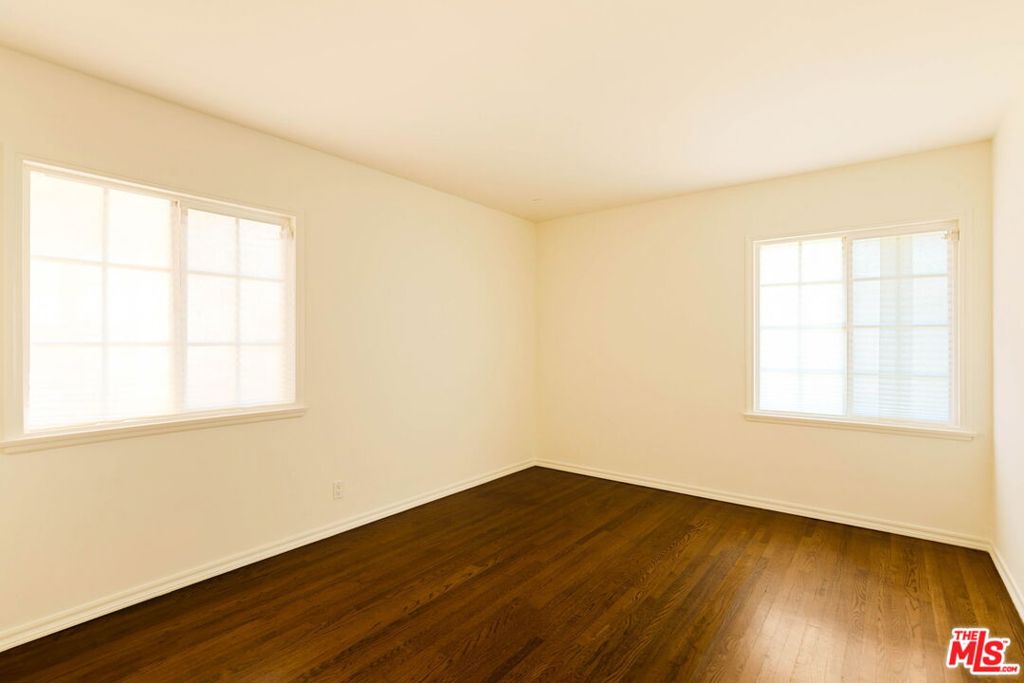 5863 Alcove Avenue Property Photo 16
