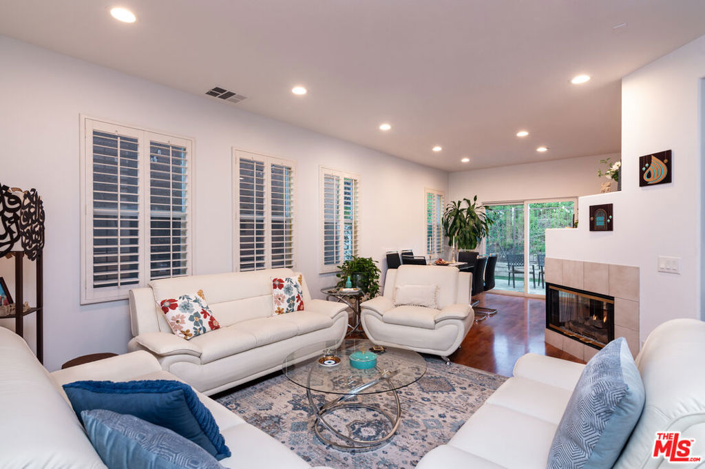 18755 Copper Ridge Way Property Photo 3