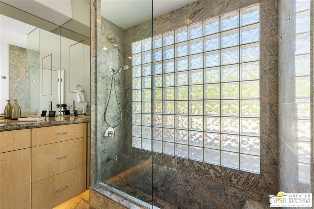 526 W Chino Canyon Road Property Photo 32