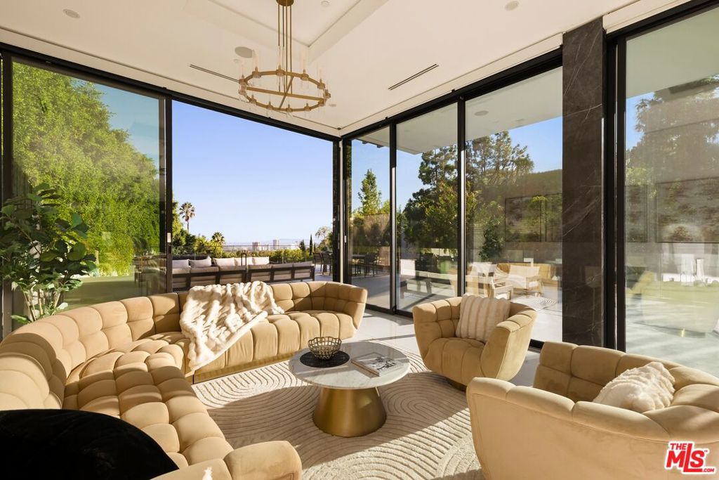 677 Nimes Road Property Photo 8
