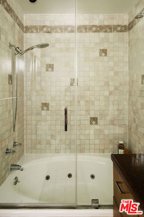 14 Reef Street 1 Property Photo 25