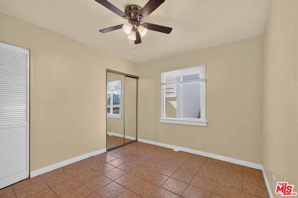 2901 Manhattan Avenue Property Photo 13