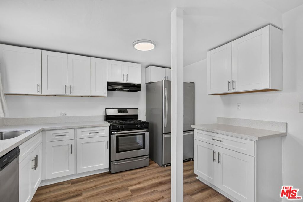 2901 Manhattan Avenue Property Photo 14