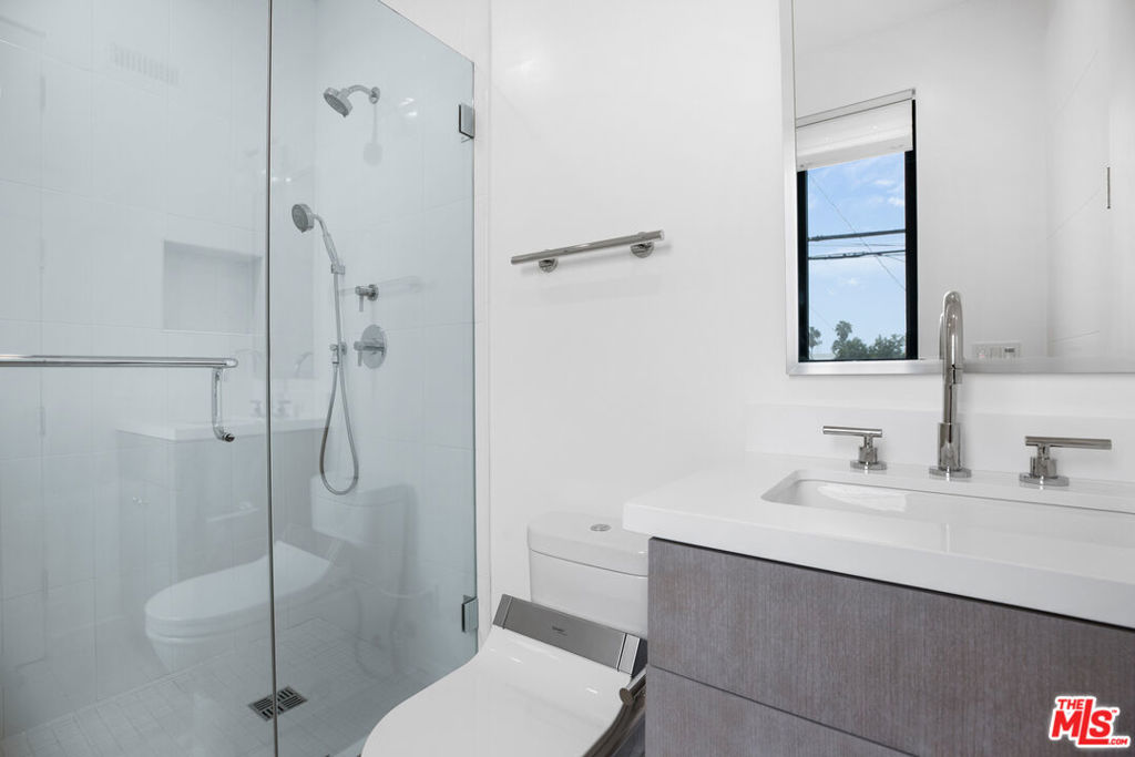 622 Brooks Avenue Property Photo 45