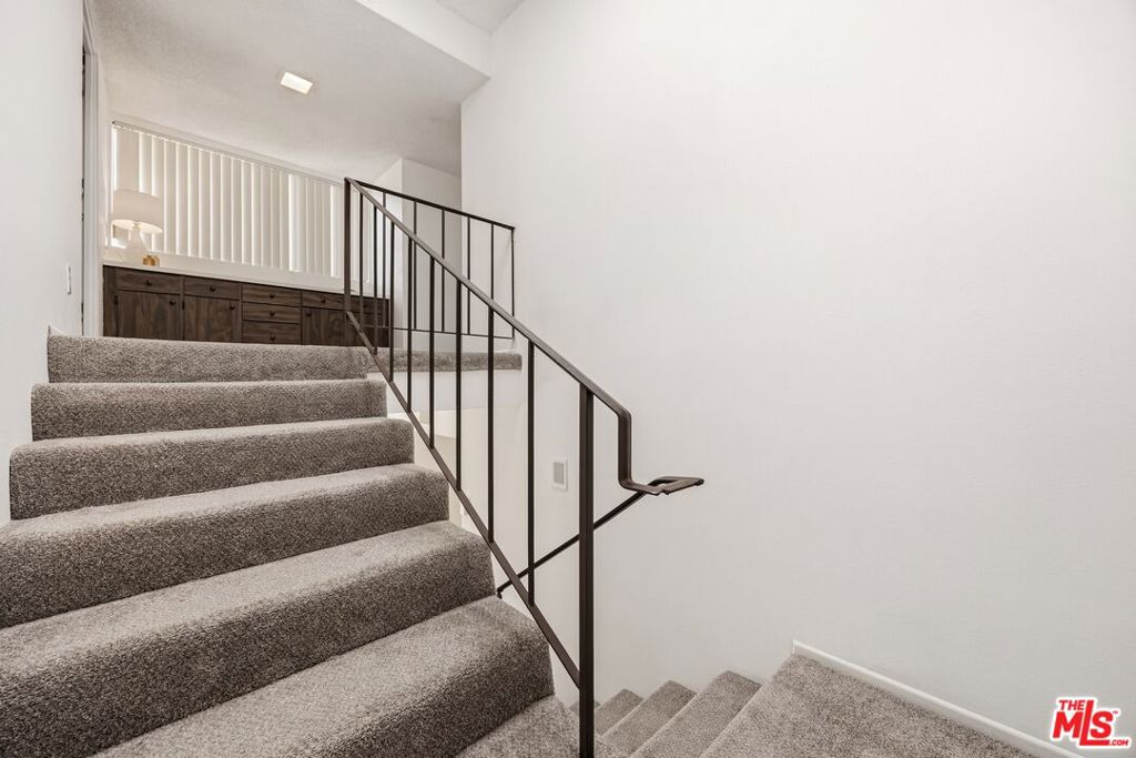 2075 S Ramitas Way Property Photo 36