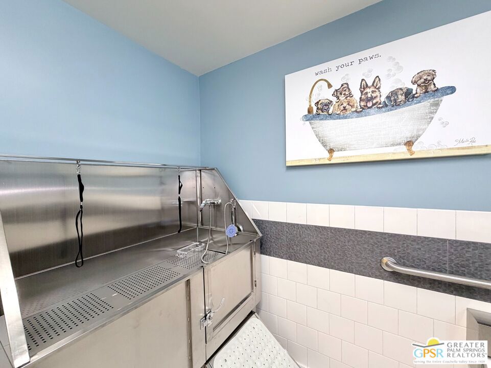 588 E San Lorenzo Road 107 Property Photo 31