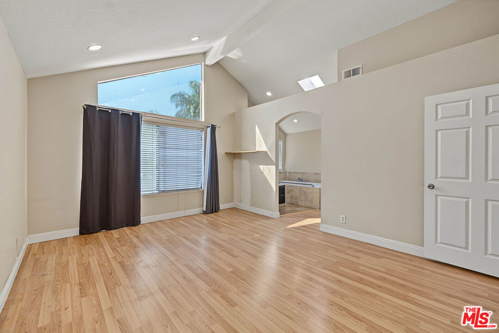 1903 Wilson Avenue Property Photo 12