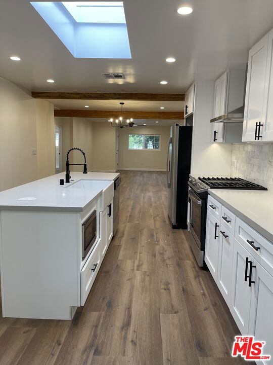 5721 Case Avenue Main House Property Photo 18