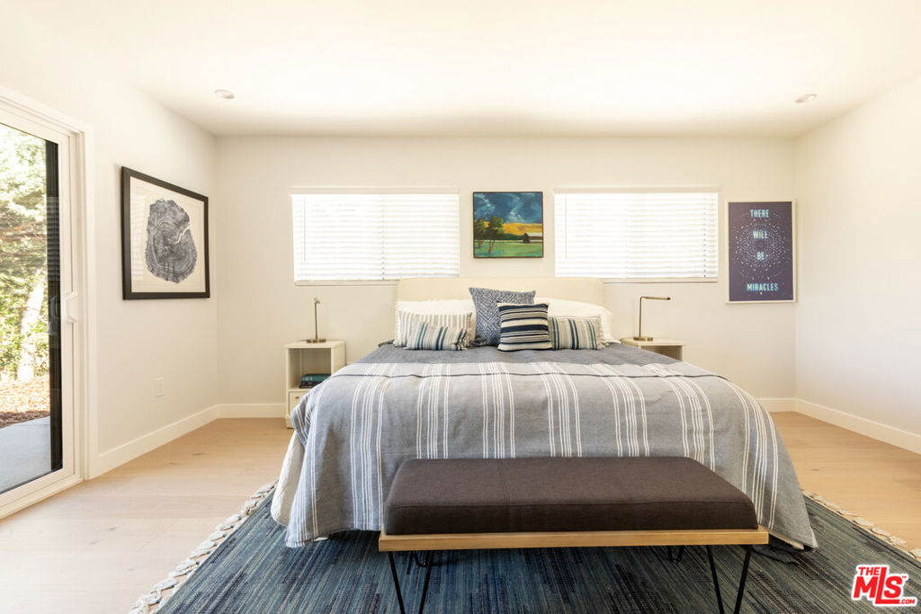 16402 Placerita Canyon Road Property Photo 15