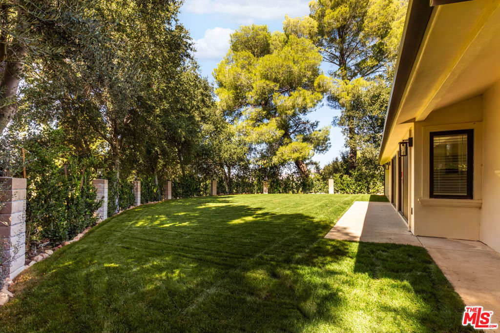 16402 Placerita Canyon Road Property Photo 28