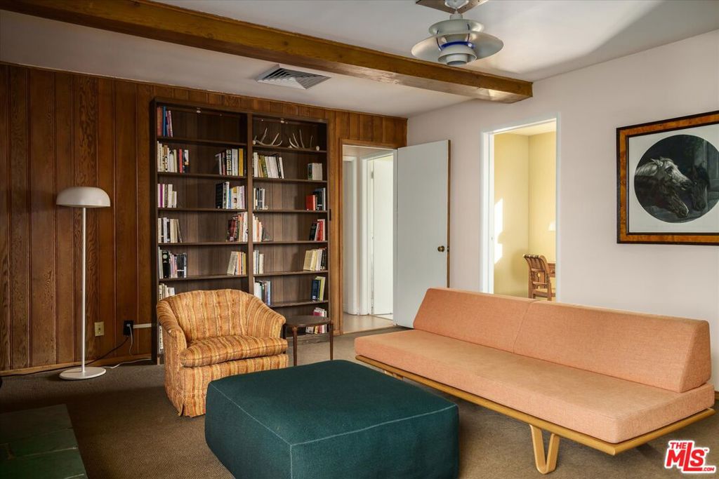 10848 Plainview Avenue Property Photo 33