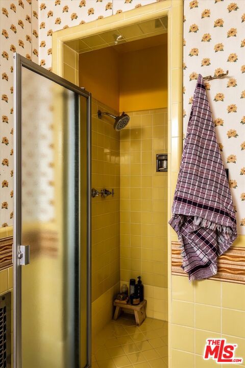 10848 Plainview Avenue Property Photo 37