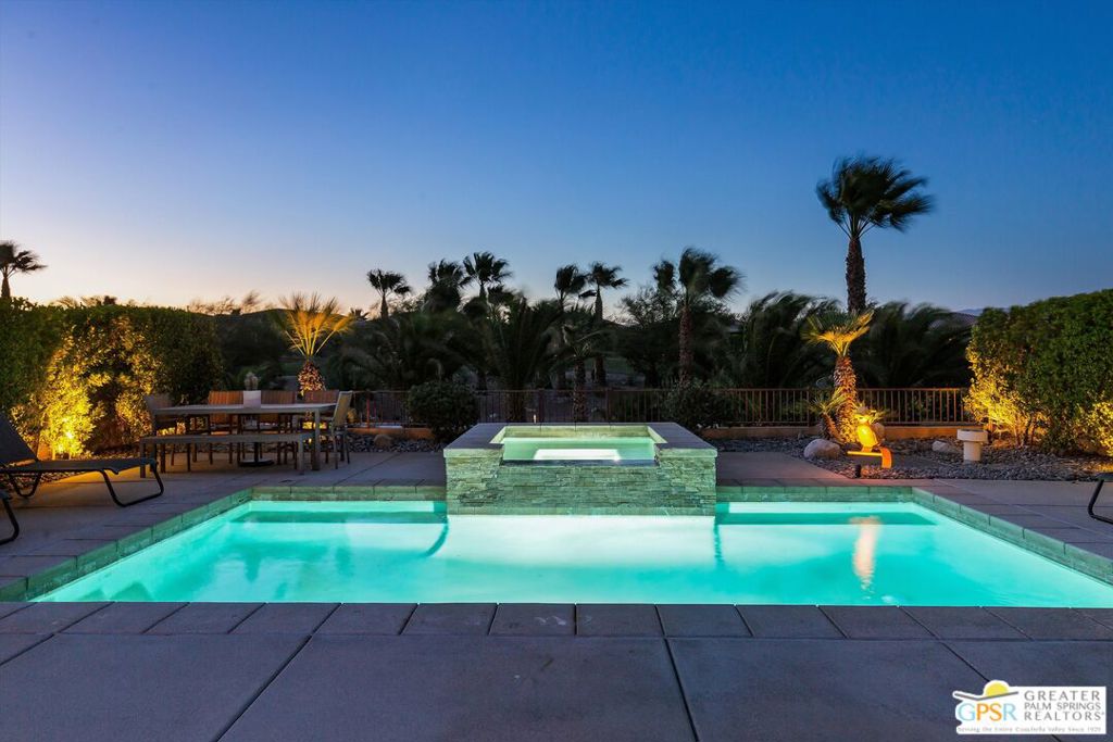 67360 N Laguna Drive Property Photo 8