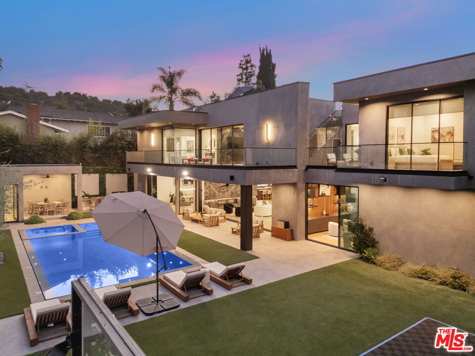 4246 Levitt Lane Property Photo 4