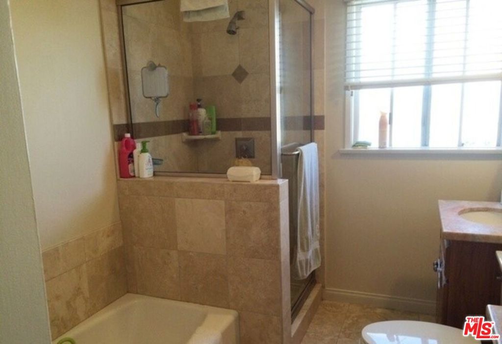 7935 Westlawn Avenue Property Photo 23