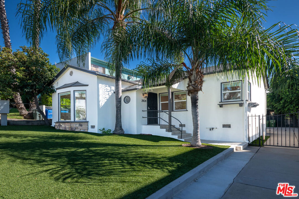 2828 Avenel Street Property Photo 2