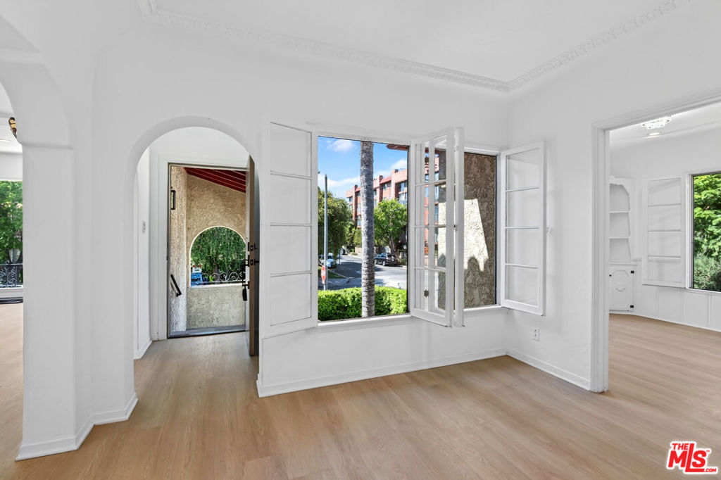 900 S Wooster Street 1 Property Photo 6