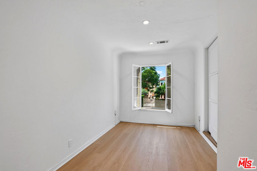 900 S Wooster Street 1 Property Photo 37