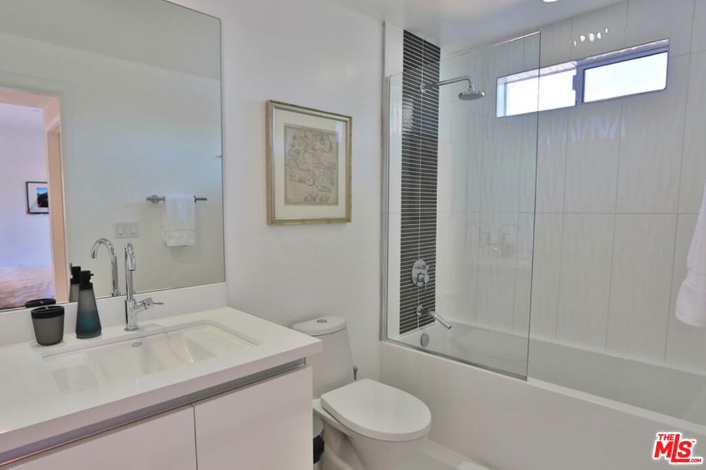 11776 Idaho Avenue 303 Property Photo 14