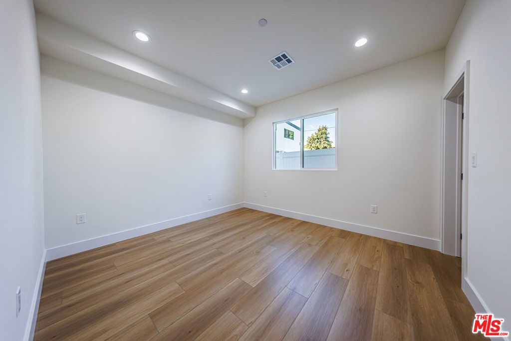 616 Imogen Avenue Property Photo 36