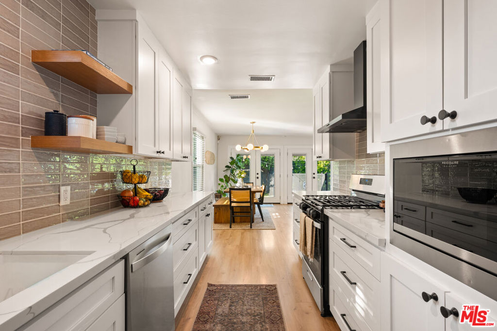 17109 Burton Street Property Photo 6