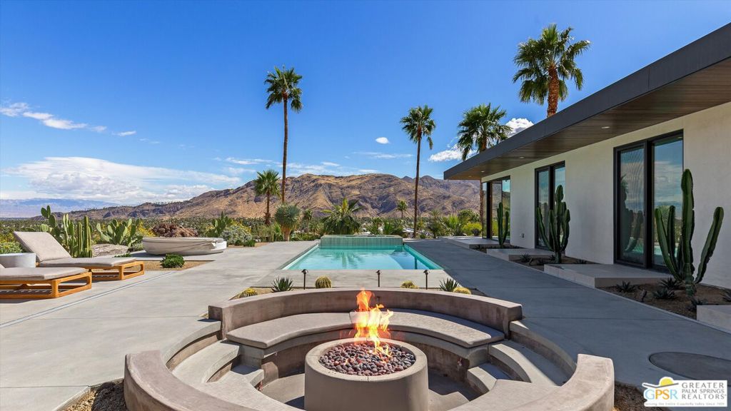 2481 Cahuilla Hills Drive Property Photo 1