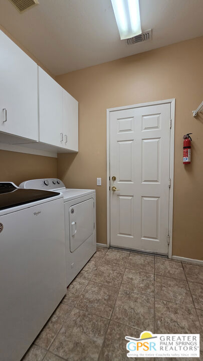 78523 Glastonbury Way Property Photo 9