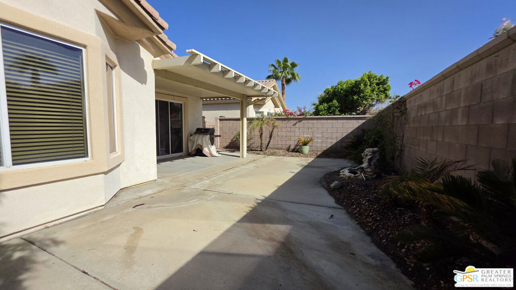 78523 Glastonbury Way Property Photo 19