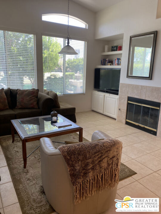 26102865PS Property Photo 23