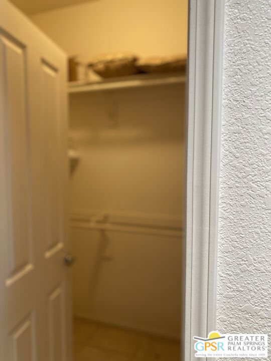26102865PS Property Photo 28