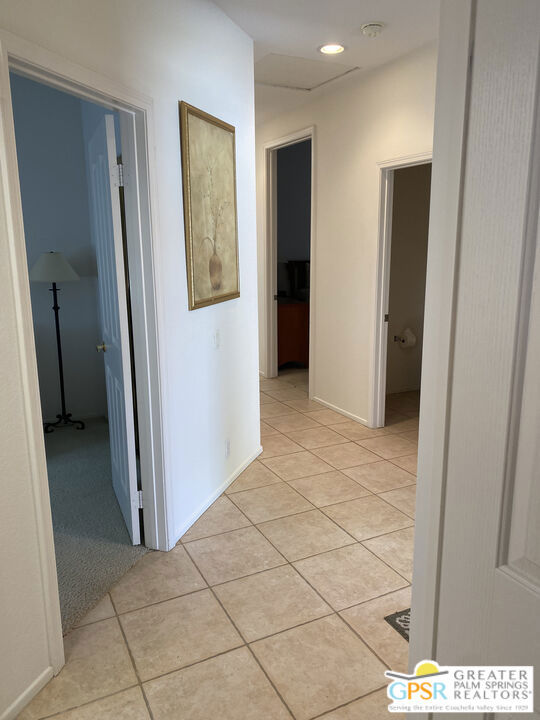 26102865PS Property Photo 39
