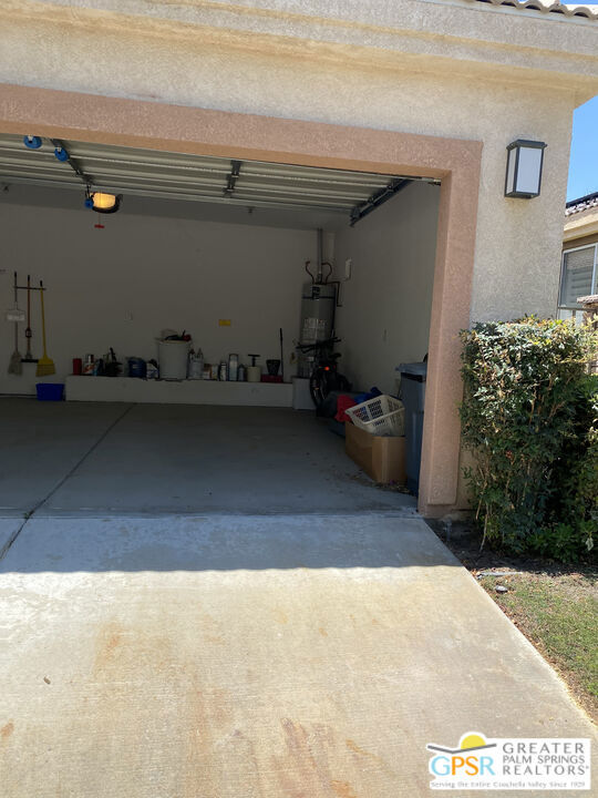 26102865PS Property Photo 42