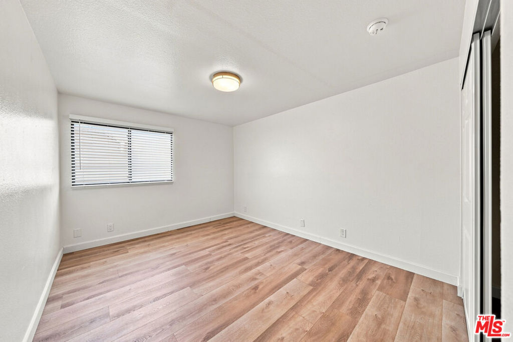 435 S Virgil Avenue 208 Property Photo 16