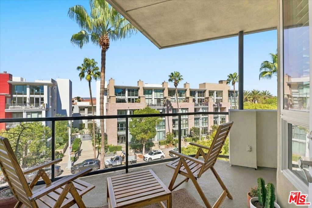 13044 Pacific Promenade 408 Property Photo 6