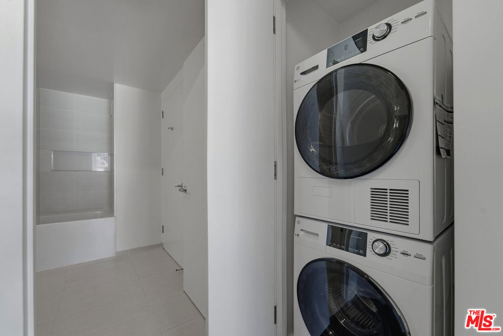 8500 W Sunset Boulevard 506 Property Photo 18