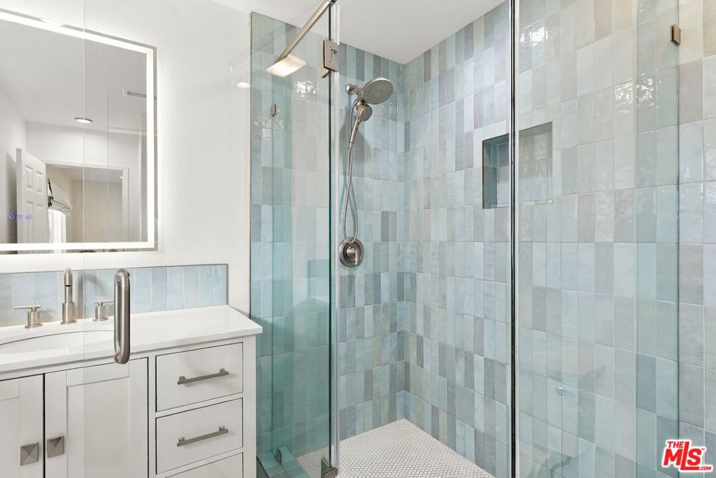 3660 Keel Avenue Property Photo 9