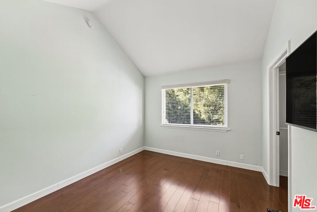 4529 Cedros Avenue Property Photo 38