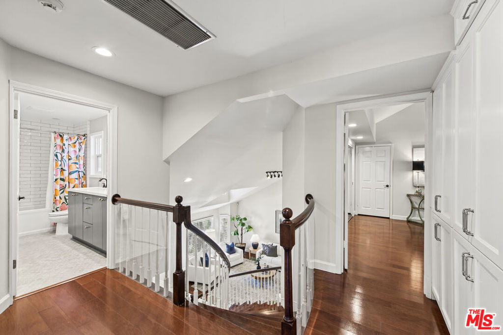 4529 Cedros Avenue Property Photo 40