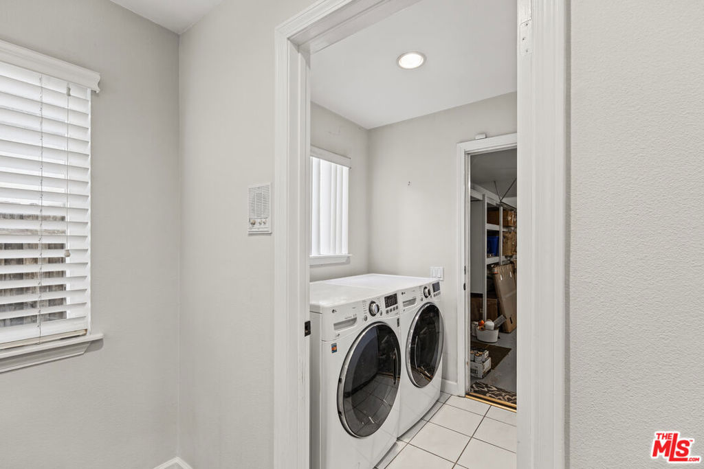 4529 Cedros Avenue Property Photo 41