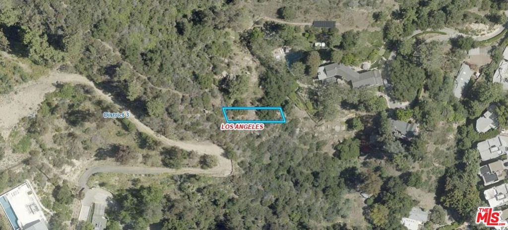 2334 N Dellwood Lane Property Photo 1