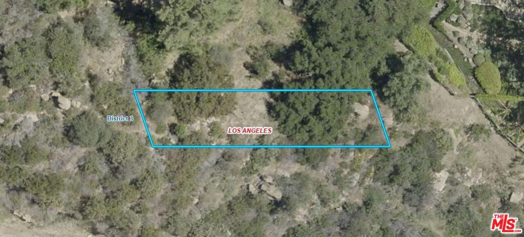 2334 N Dellwood Lane Property Photo 4