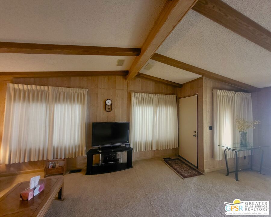 69596 Parkside Drive Property Photo 11