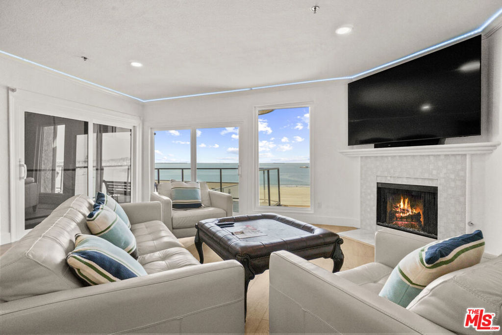 1230 E Ocean Boulevard 504 Property Photo 7