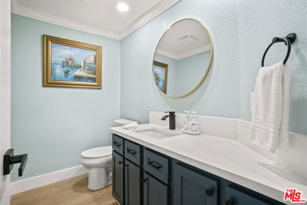 1230 E Ocean Boulevard 504 Property Photo 21