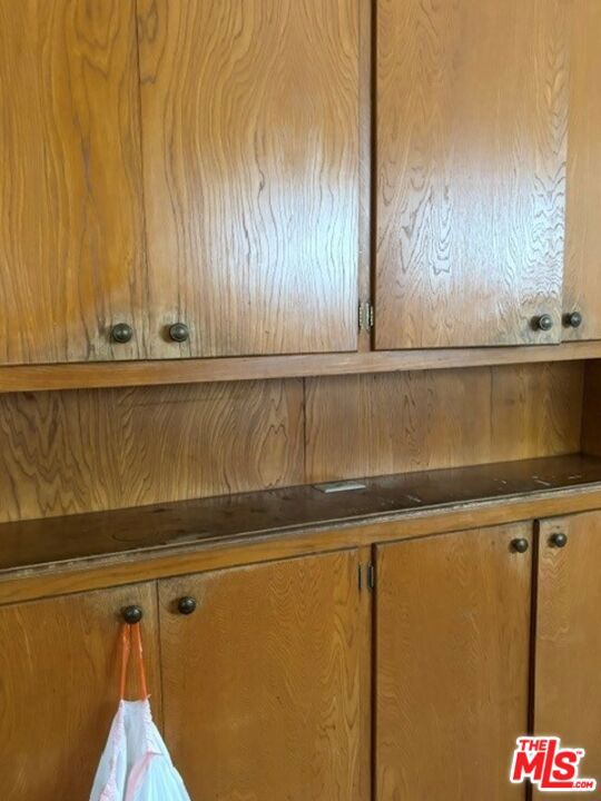 1630 Amherst Avenue Property Photo 7