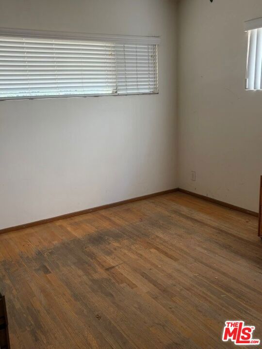 1630 Amherst Avenue Property Photo 8
